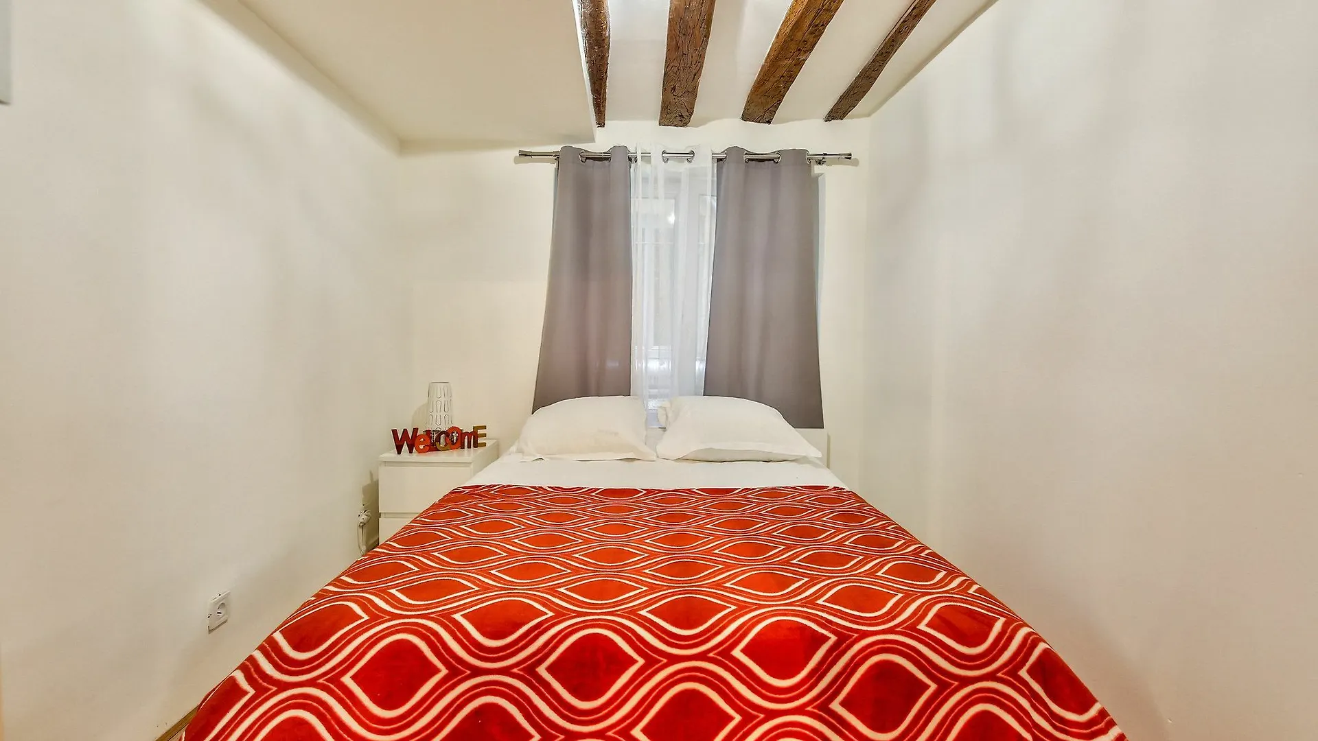 10 Design Flat Grand Boulevards *